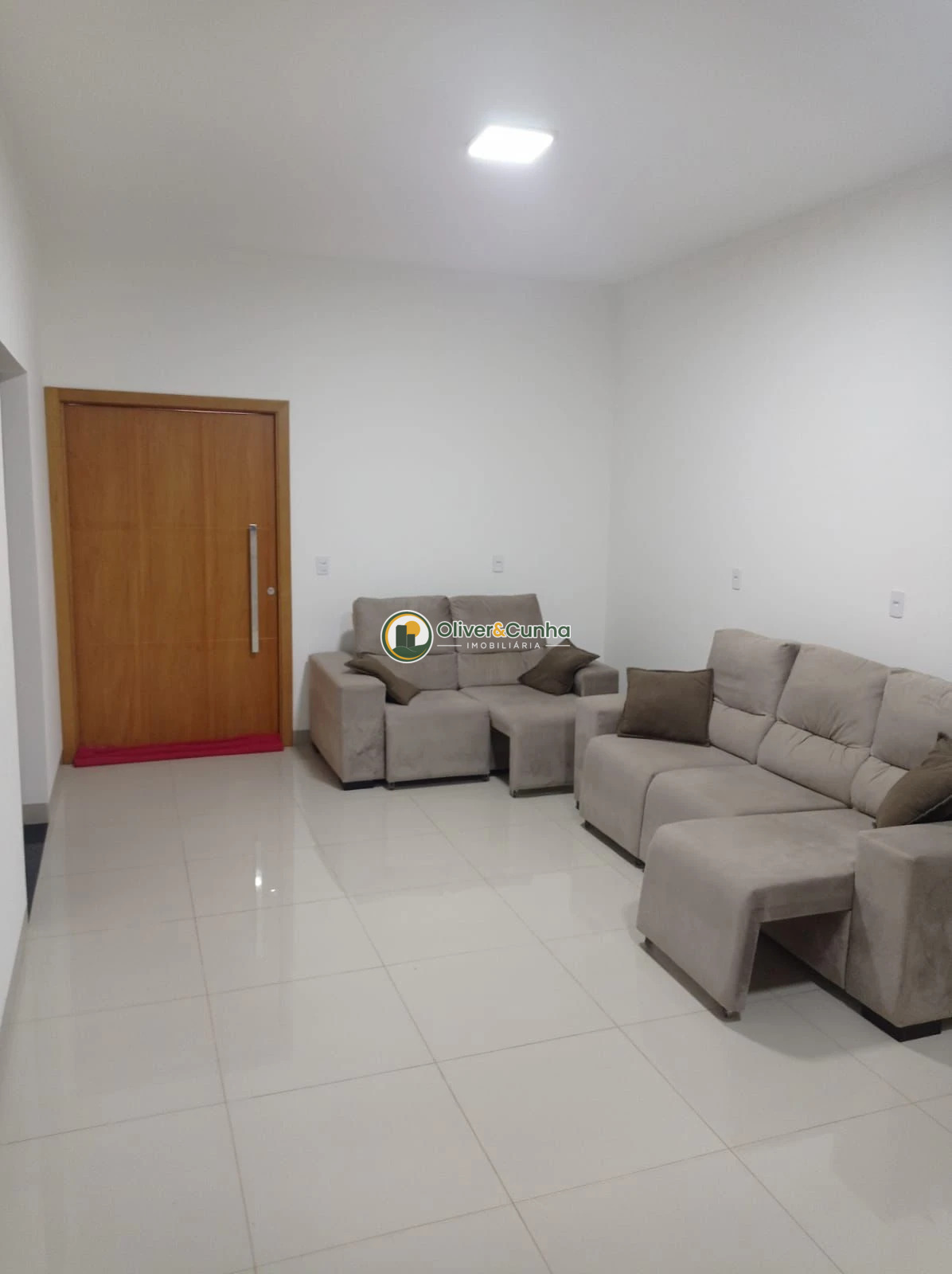 Casa à Venda - 3 Dormitórios e 1 Suíte - Jardim Barcelona, Votuporanga - Foto 4