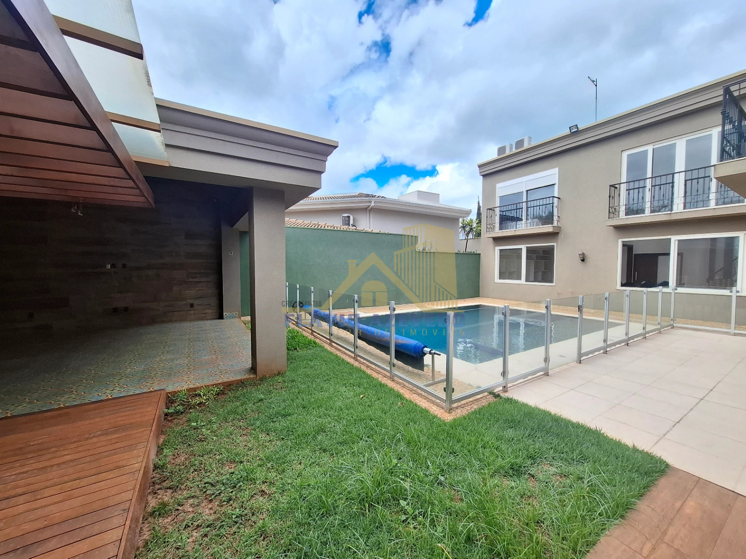 Sobrado à Venda com 3 Suítes - Residencial Jardins Athenas, Votuporanga - Foto 3