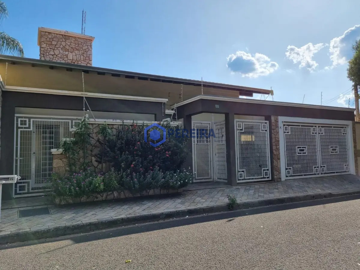 Casa com 3 dormitórios à venda, 220 m² por R$ 750.000 - Jardim Botura - Votuporanga/SP - Foto principal