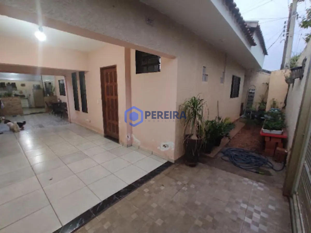 Casa com 4 dormitórios à venda, 1 m² por R$ 250.000,00 - COHAB - Votuporanga/SP - Foto 2