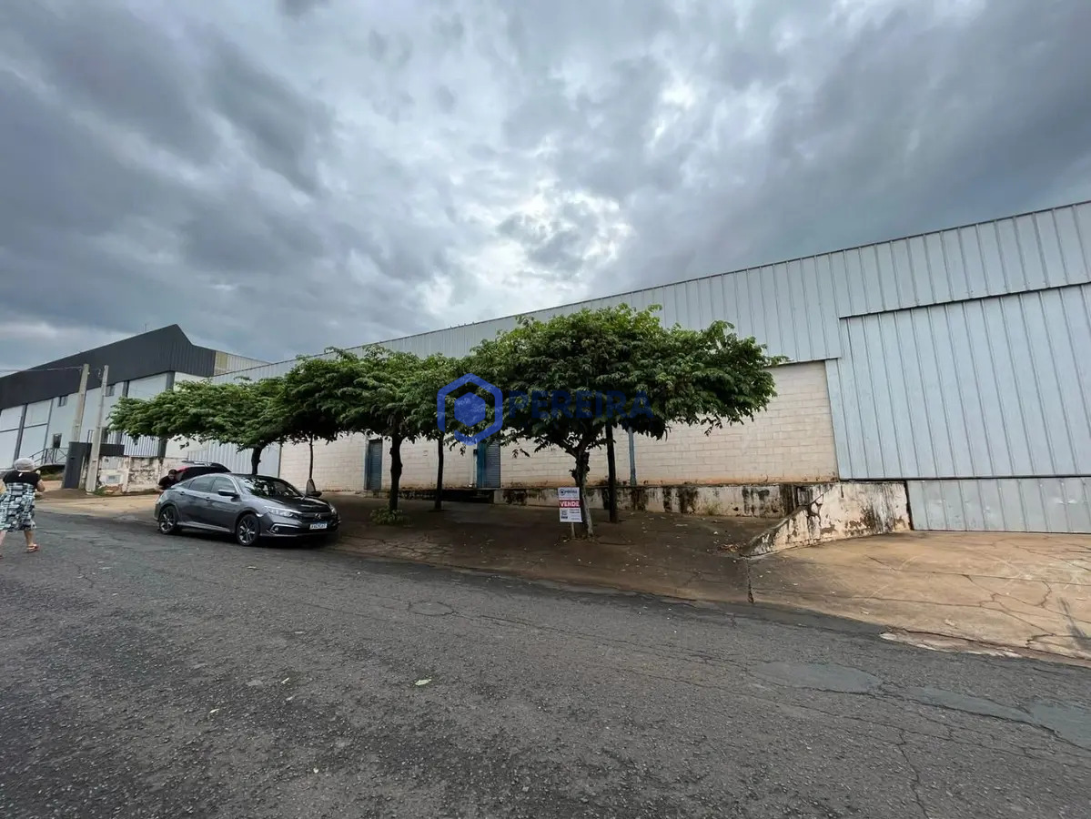 Barracão à venda, 1204 m² por R$ 1.050.000,00 - Distrito Industrial - Valentim Gentil/SP - Foto 3
