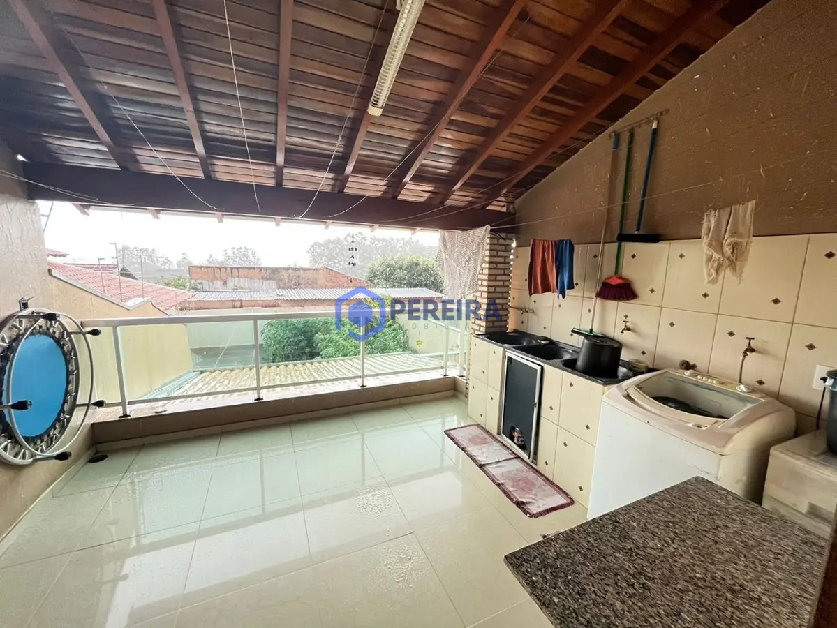 Casa com 3 dormitórios à venda, 229 m² por R$ 700.000,00 - Centro - Valentim Gentil/SP - Foto 2