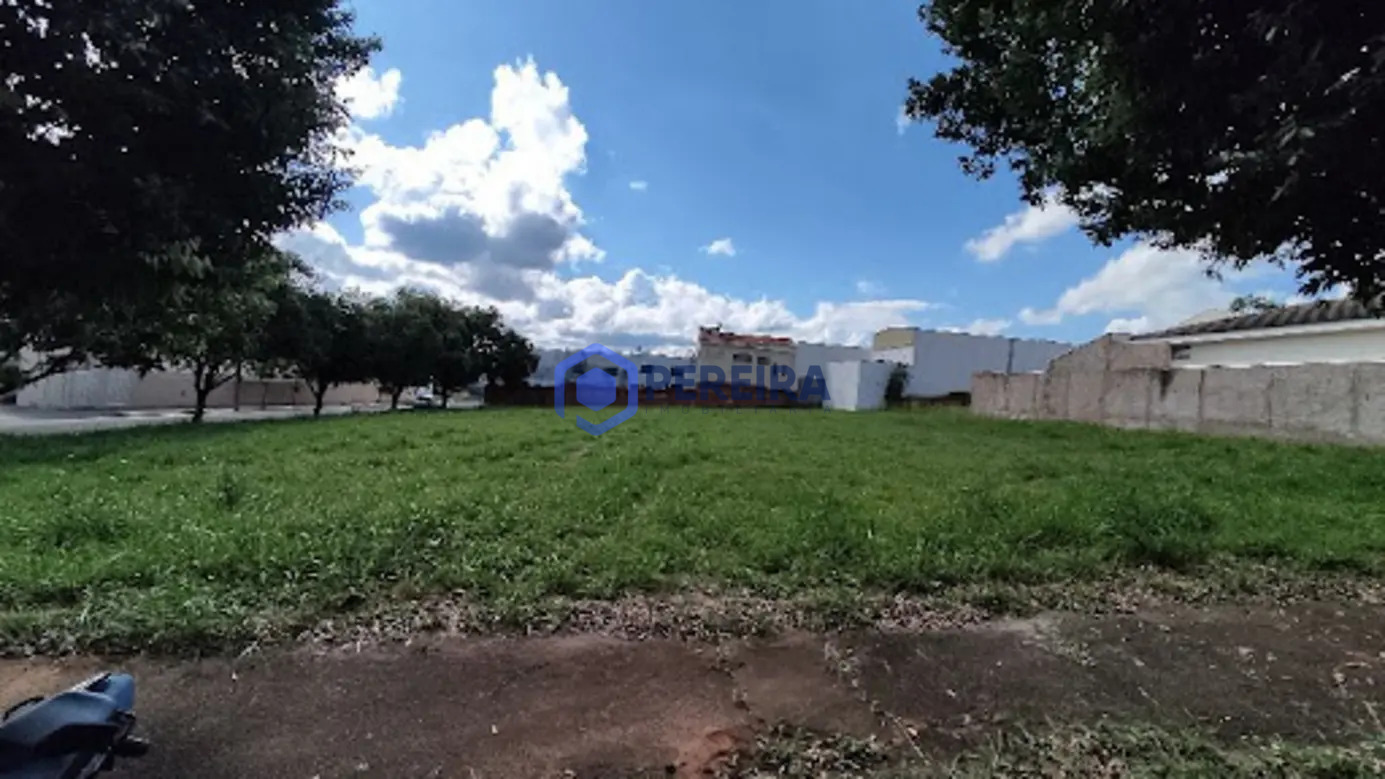 Terreno à venda, 135 m² por R$ 75.000,00 - Jardim dos Pinheiros - Votuporanga/SP - Foto principal