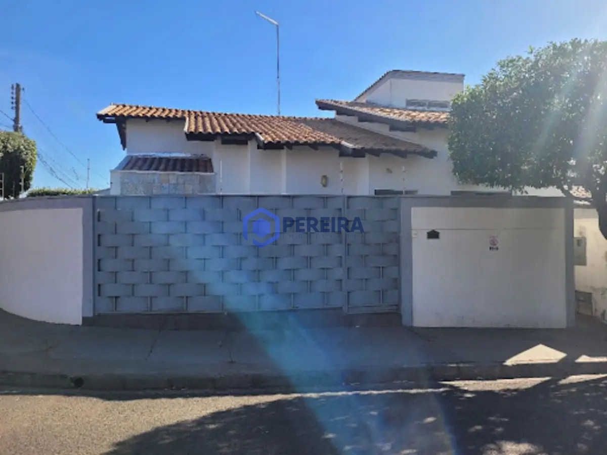 Casa com 3 dormitórios à venda, 112 m² por R$ 310.000,00 - Nossa Senhora Aparecida - Votuporanga/SP - Foto principal