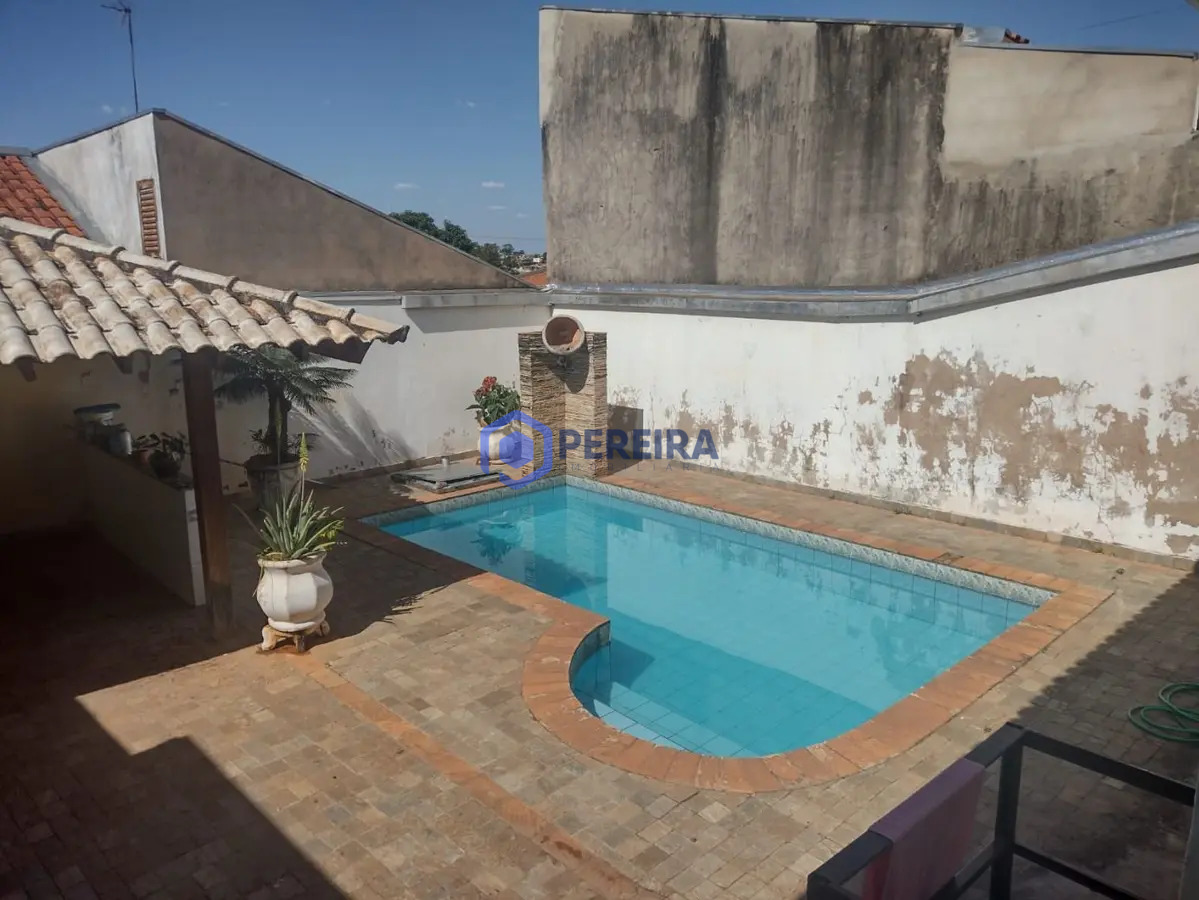 Casa de 3 dormitórios com piscina à venda, 200 m² por R$ 380.000 - Jardim Bom Clima - Votuporanga/SP - Foto 3