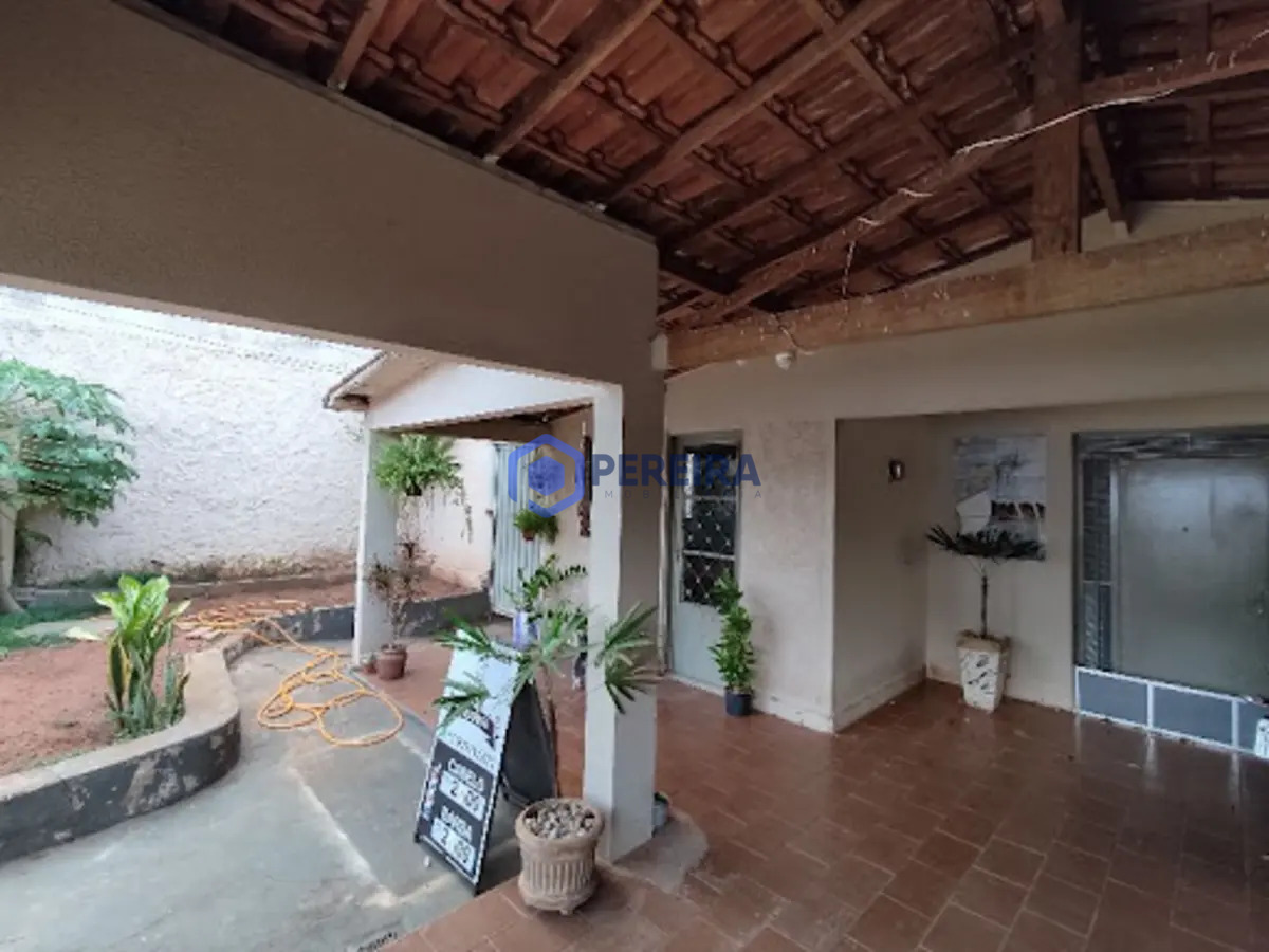 Casa com 3 dormitórios à venda, 157 m² por R$ 215.000,00 - Loteamento Bandeirantes - Votuporanga/SP - Foto 2