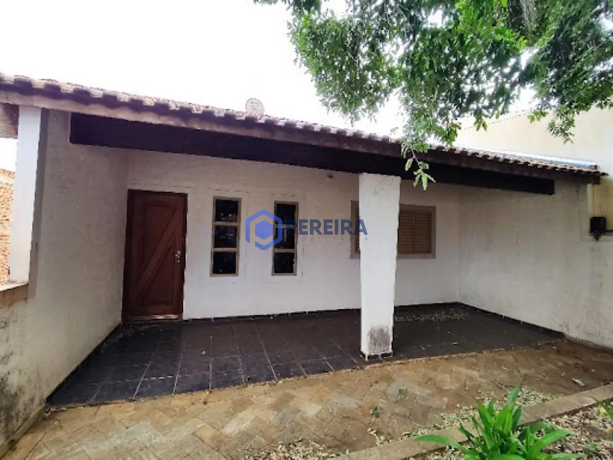 Casa à venda com 3 dormitórios no Jardim Planalto - Foto 2