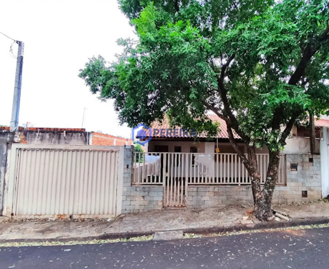 Casa à venda com 3 dormitórios no Jardim Planalto - Foto principal