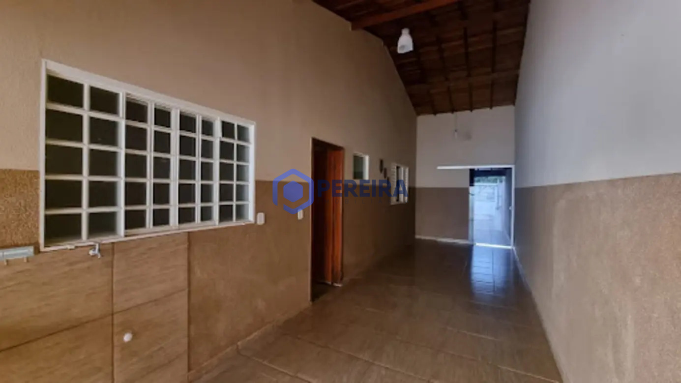 Casa com 3 dormitórios à venda, 115 m² por R$ 320.000,00 - Centro - Valentim Gentil/SP - Foto 2