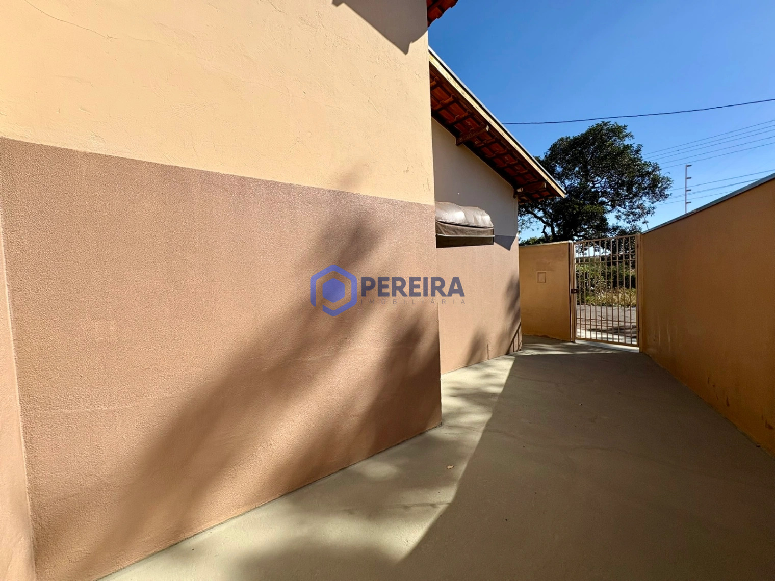 Casa à Venda - 2 Dormitórios - São Cosme, Votuporanga - Foto 3