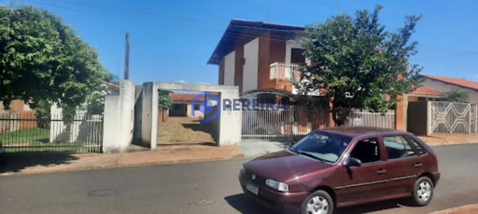 Casa com 2 dormitórios à venda, 400 m² por R$ 240.000,00 - Vila Nova - Votuporanga/SP - Foto principal