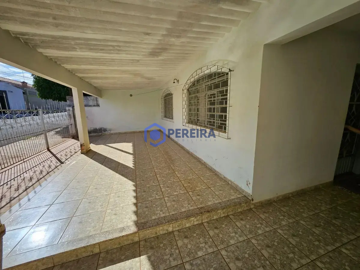 Casa com 3 dormitórios à venda, 154 m² por R$ 290.000 - Vila América - Votuporanga/SP - Foto 2