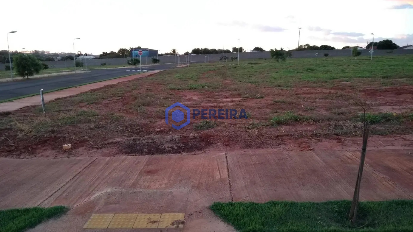 Terreno residencial à venda, Jardim dos Pinheiros, Votuporanga. - Foto principal