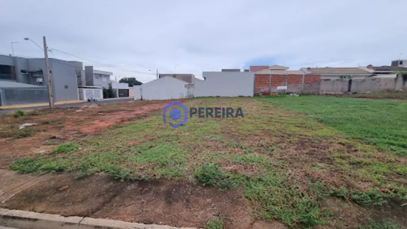 Terreno à venda, 240 m² por R$ 350.000,00 - Jardim Universitário - Votuporanga/SP - Foto 2