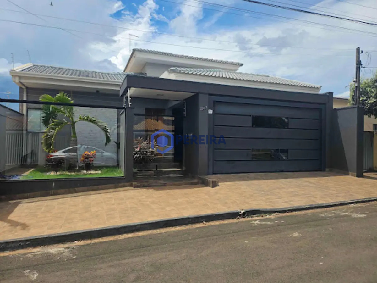 Casa à Venda - 3 Dorms e Suíte - Chácara Aviação, Votuporanga - Foto principal