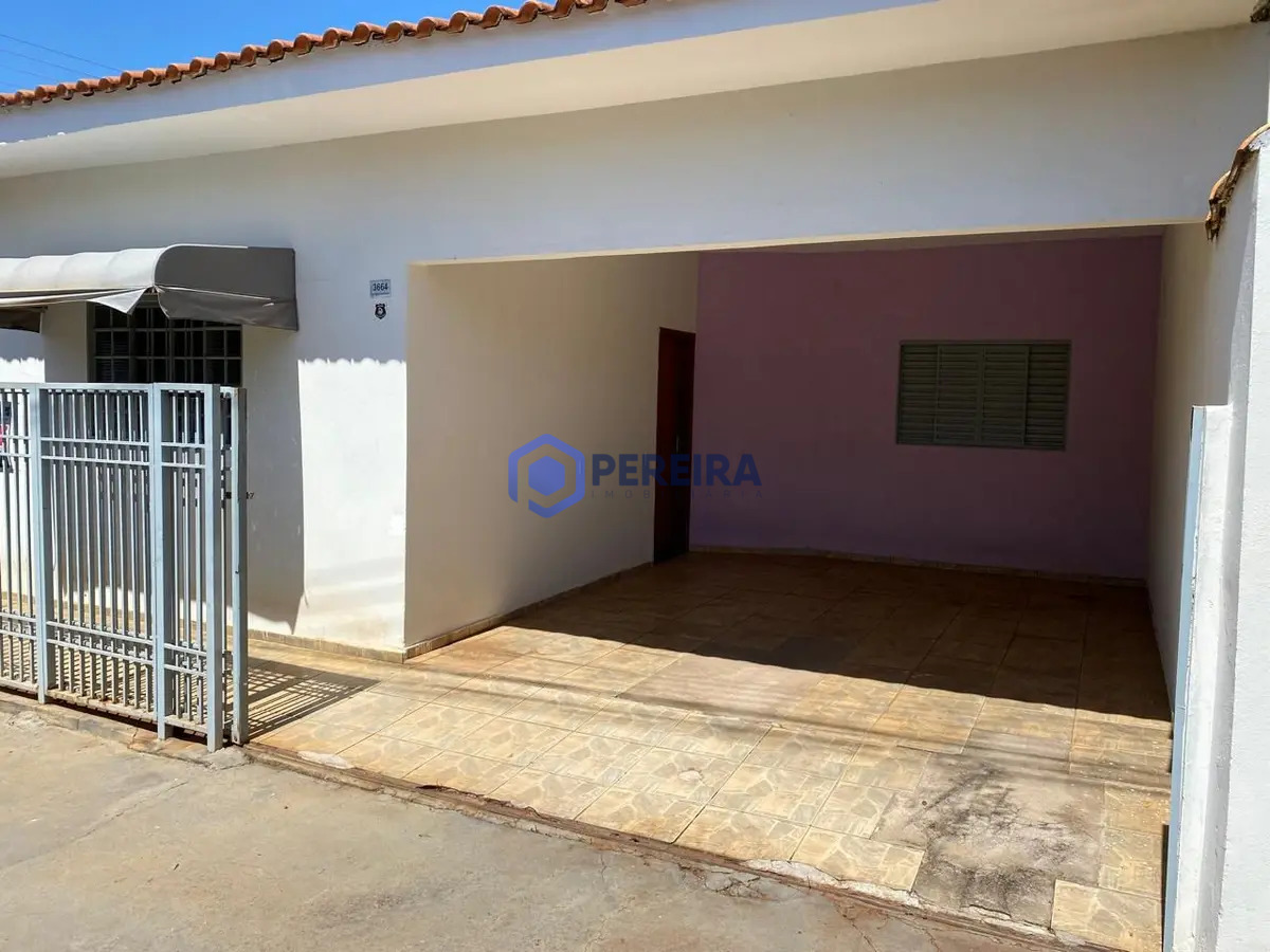 Casa à Venda - 3 Dormitórios e 1 Suíte - Pozzobon, Votuporanga - Foto principal