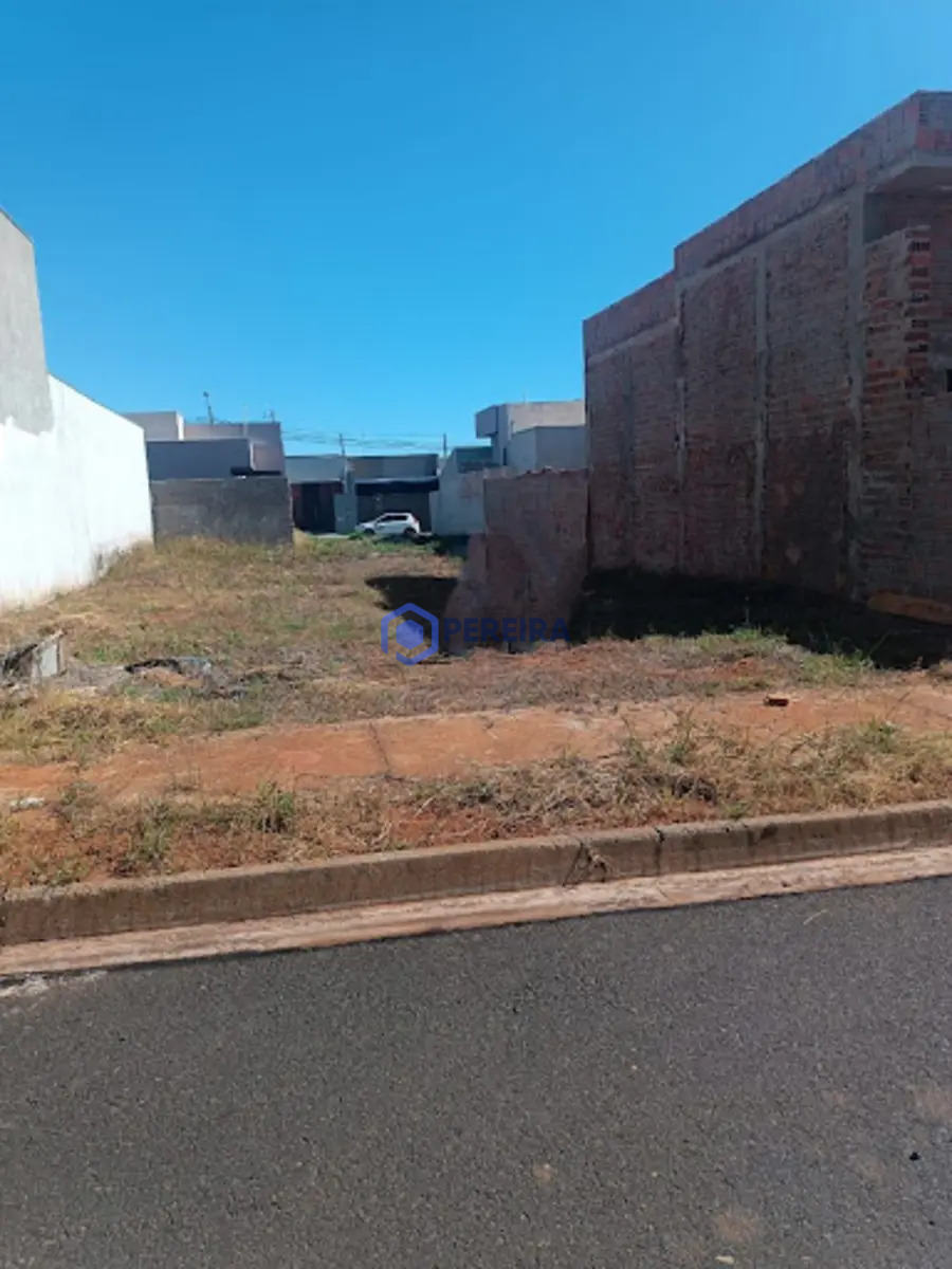 Terreno à venda, 180 m² por R$ 85.000,00 - Jardim Residencial Moreira - Votuporanga/SP - Foto principal