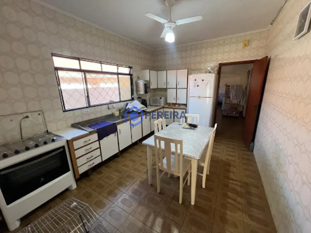Casa com 3 dormitórios à venda, 230 m² por R$ 650.000,00 - Centro - Votuporanga/SP - Foto 4