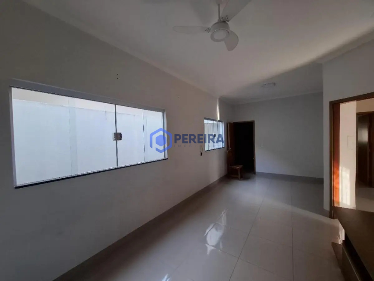 Casa para Venda - 4 dorms, 1 suítes - Chácara Aviação, Votuporanga - R$ 500.000 - Foto 4
