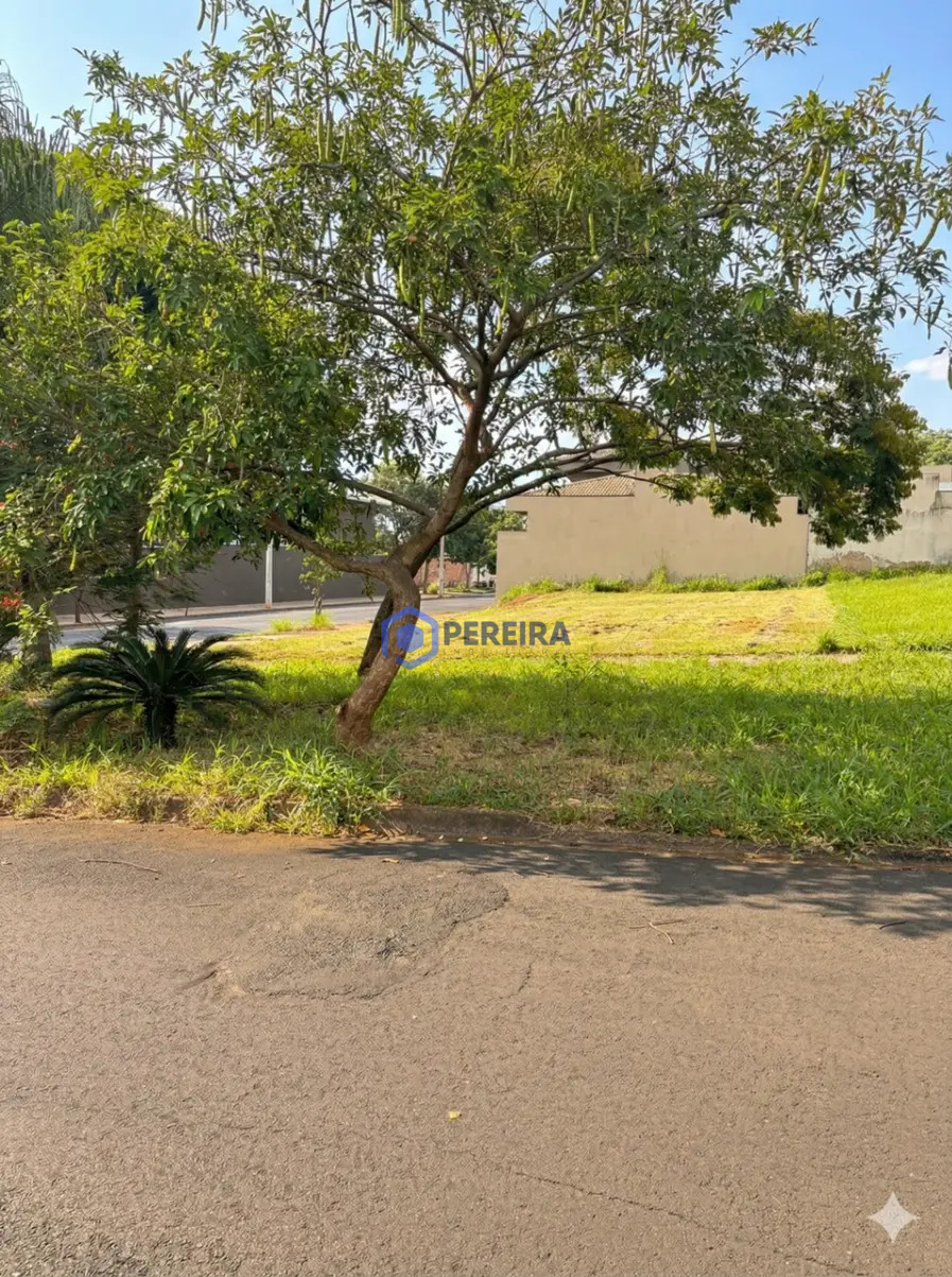 Terreno à Venda no Jardim dos Ypês, Votuporanga - Foto principal