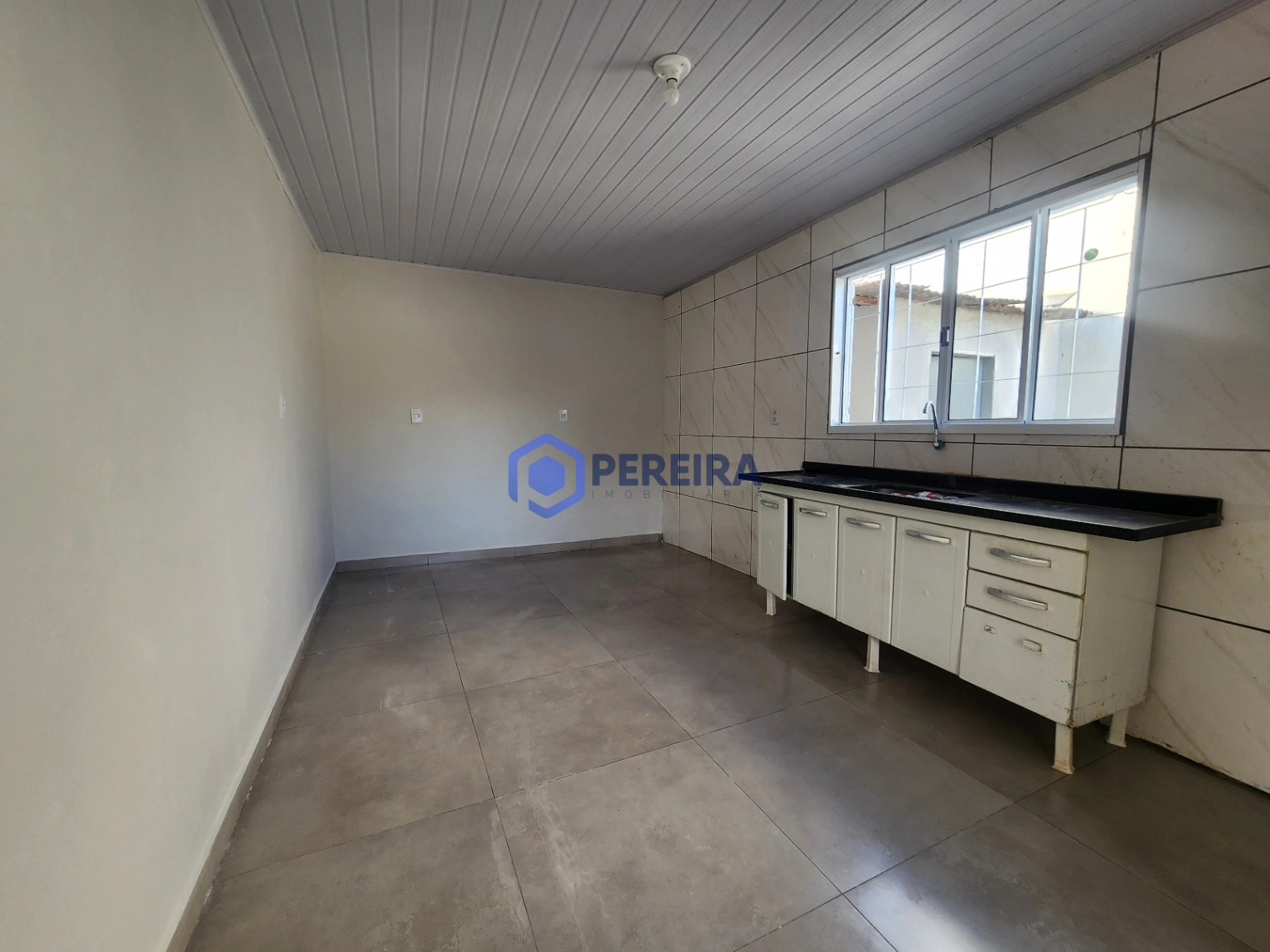 Casa próxima avenida Emílio Arroyo Hernades  - Foto 5
