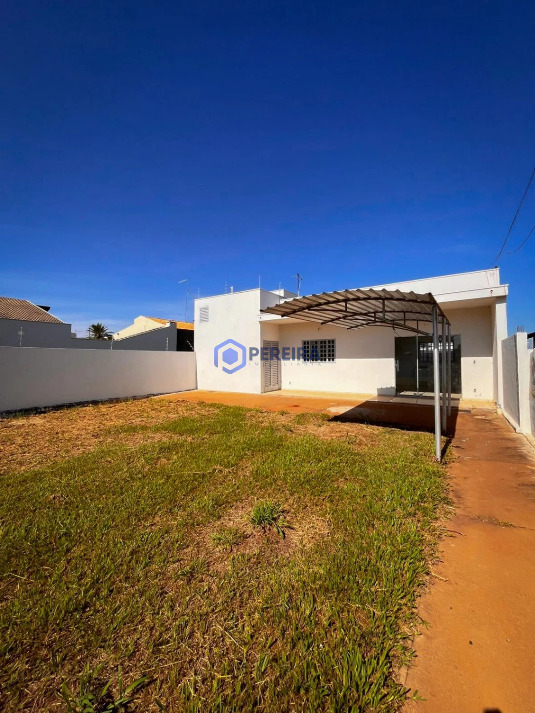 Edícula à Venda - 2 Dorms e Quintal - Friosi, Votuporanga - Foto principal
