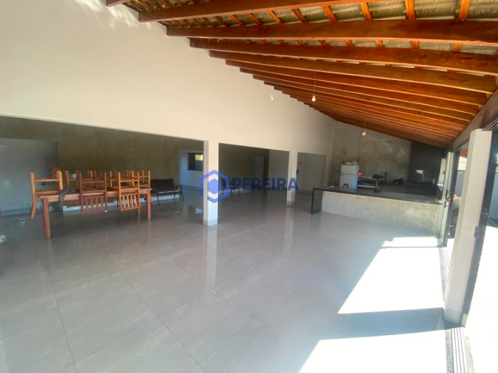 Chácara à Venda - 3 Dorms e 2 Suítes - Região Privilegiada - Foto 5