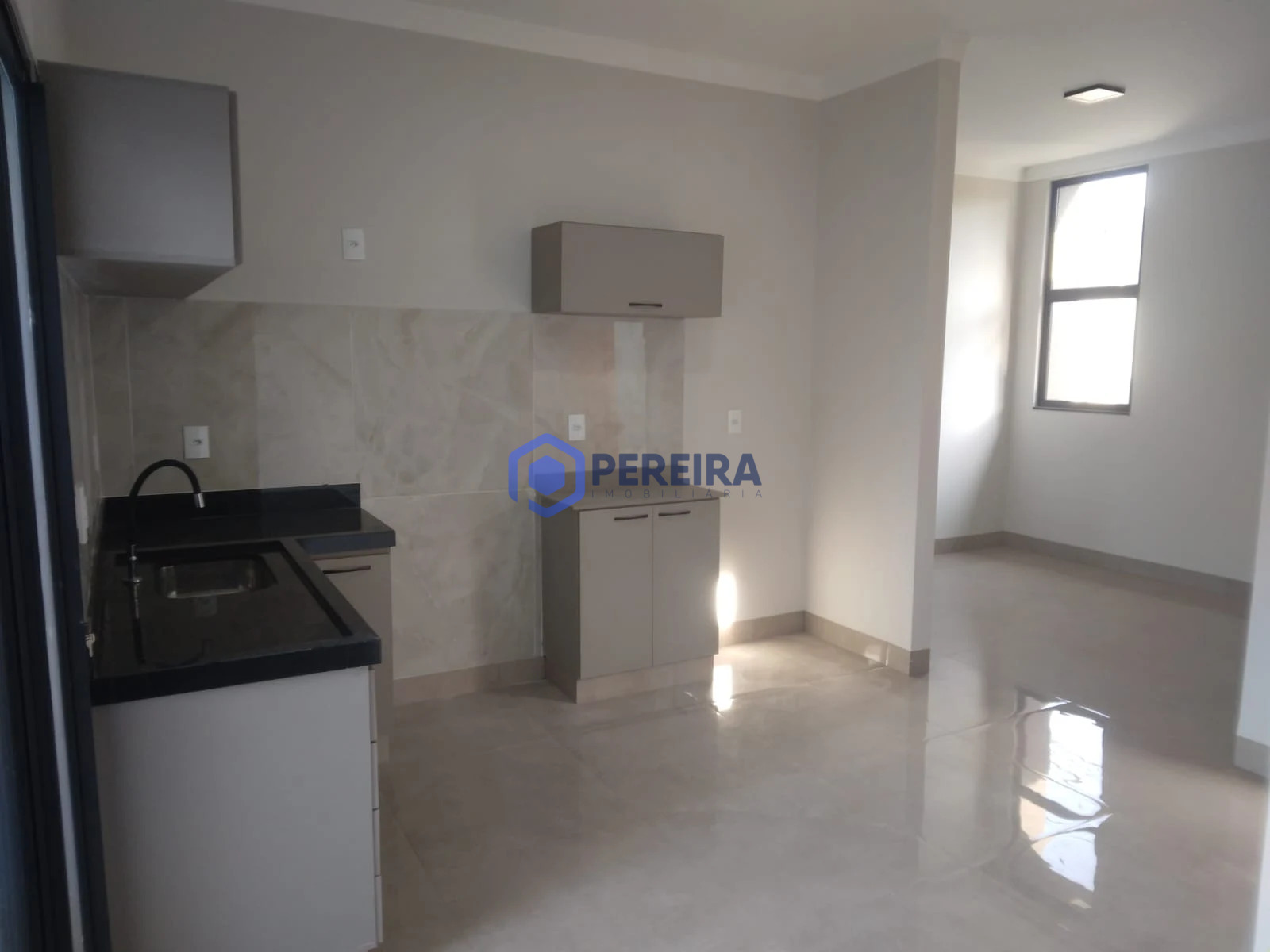 Casa à Venda - 3 Dorms e 1 Suíte - Jardim Vilar III, Votuporanga - Foto 4