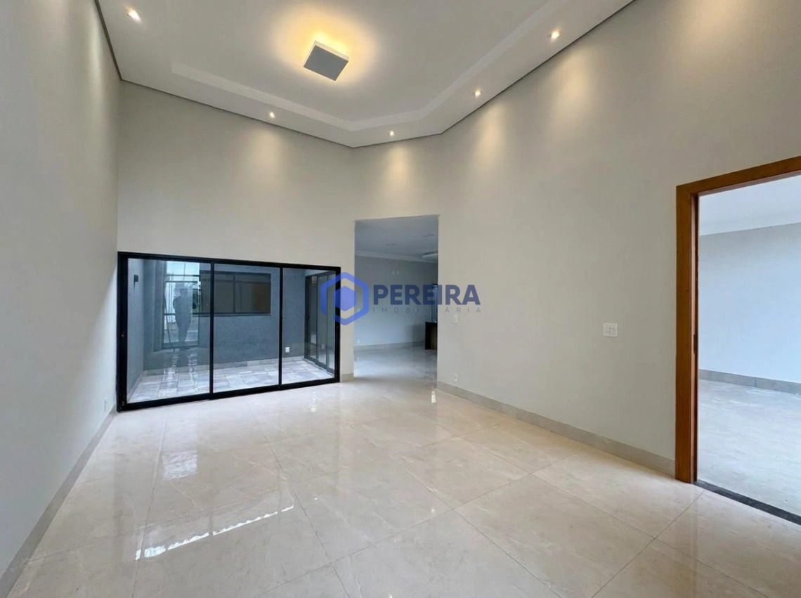 Casa à Venda - 3 Dormitórios e 1 Suíte - Jardim Universitário, Votuporanga - Foto 4