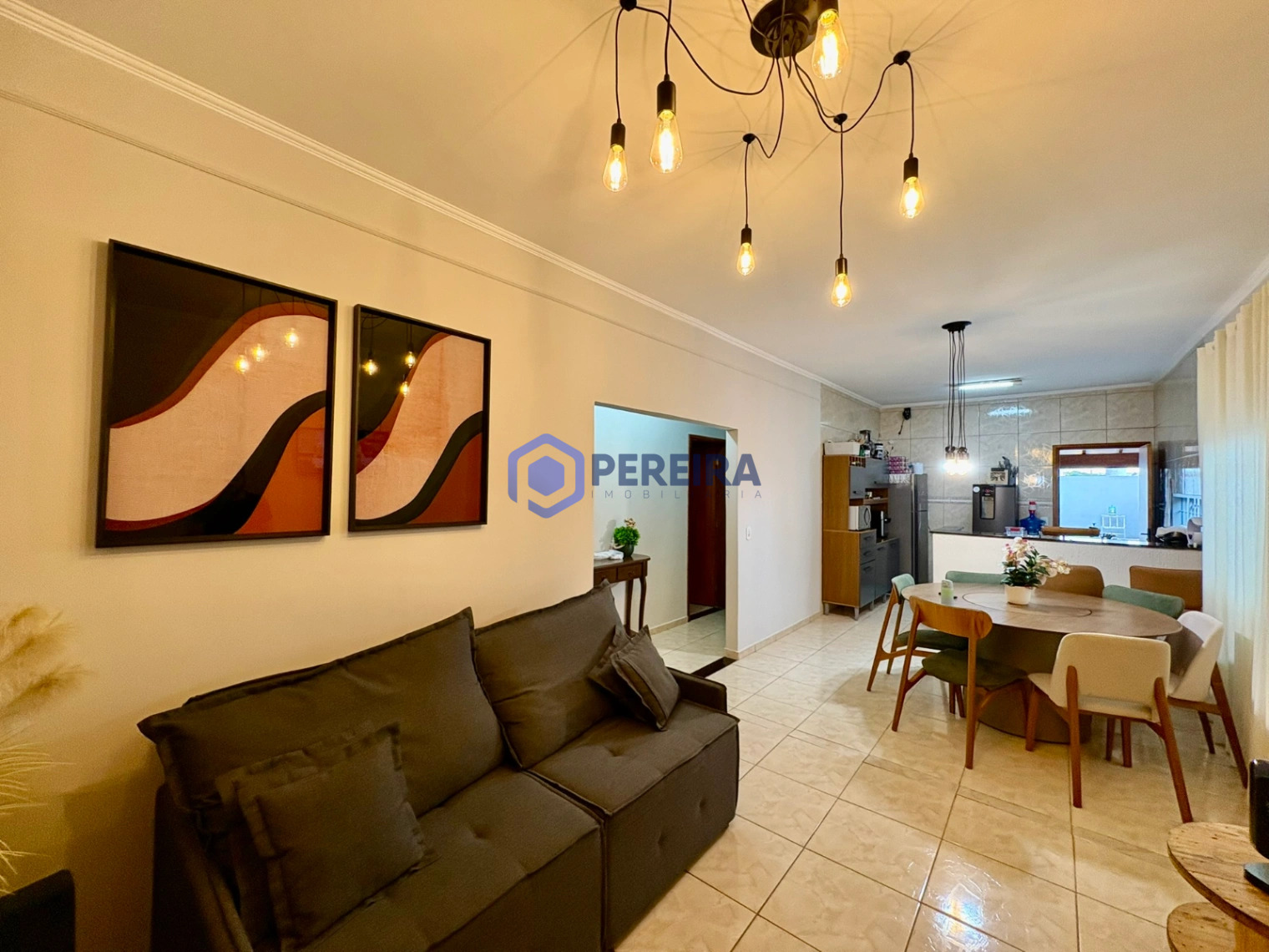 Casa à Venda - 3 Dormitórios e 1 Suíte - Vila Nova, Votuporanga - Foto 4