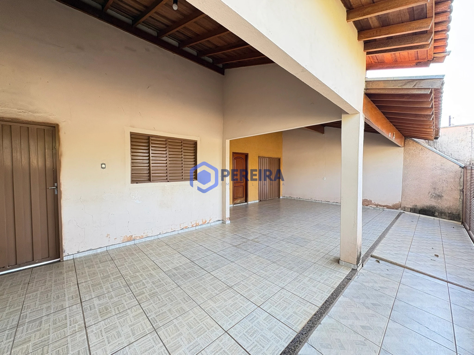Casa à Venda - 3 Dormitórios e 2 Suítes - Pozzobon, Votuporanga - Foto 4