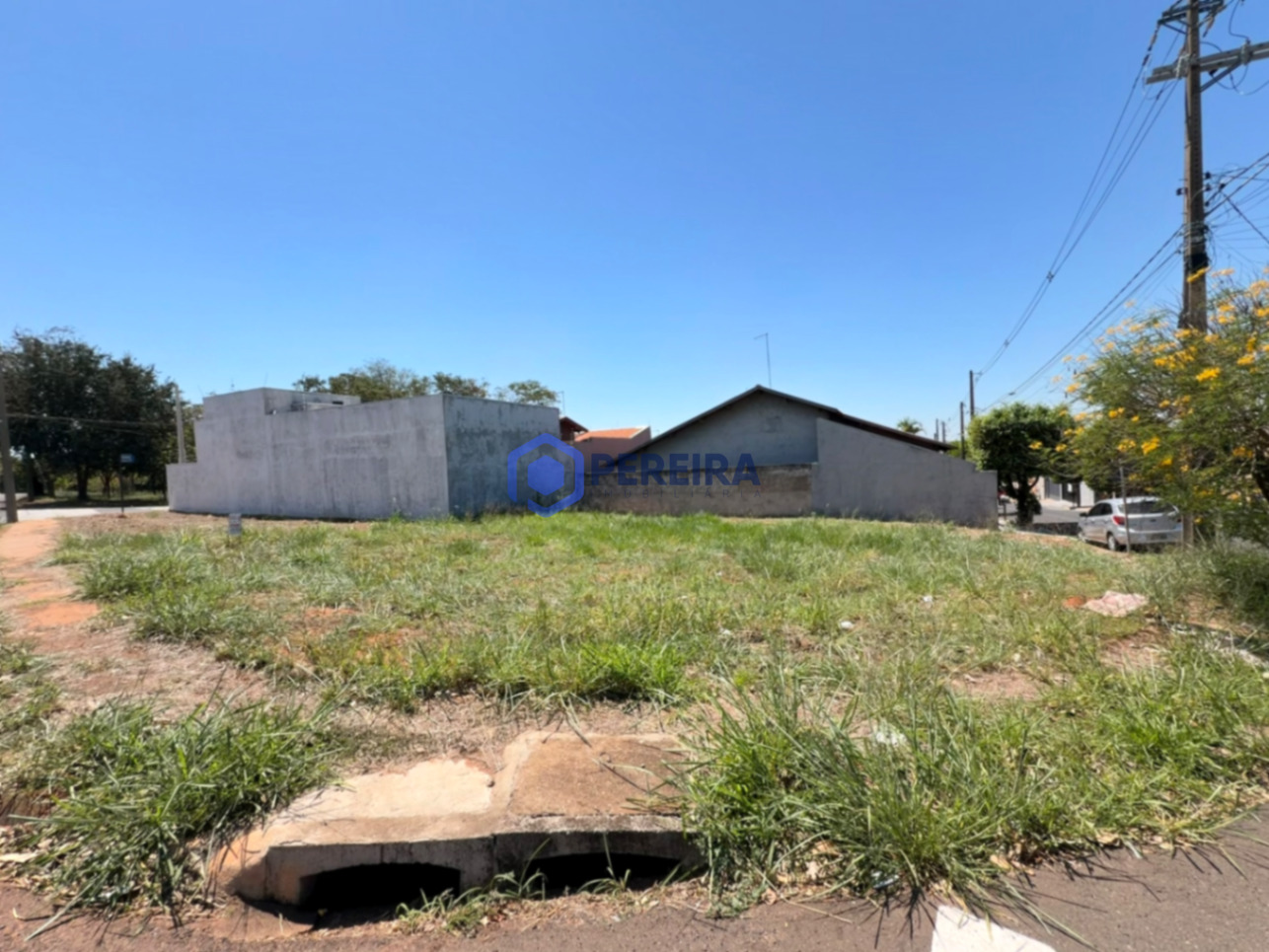 Terreno à Venda - 340m² - Jardim Portal dos Lagos, Votuporanga - Foto 2