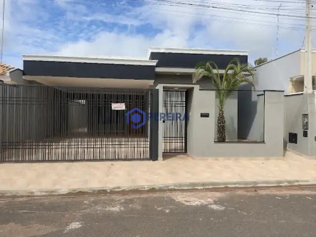 Casa com 3 dormitórios à venda, 201 m² por R$ 650.000,00 - Valentim Gentil - Valentim Gentil/SP