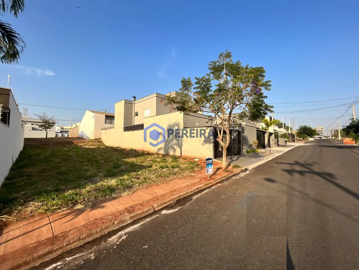 Terreno à venda, 240 m² por R$ 350.000,00 - Jardim Baldissera - Votuporanga/SP - Foto principal