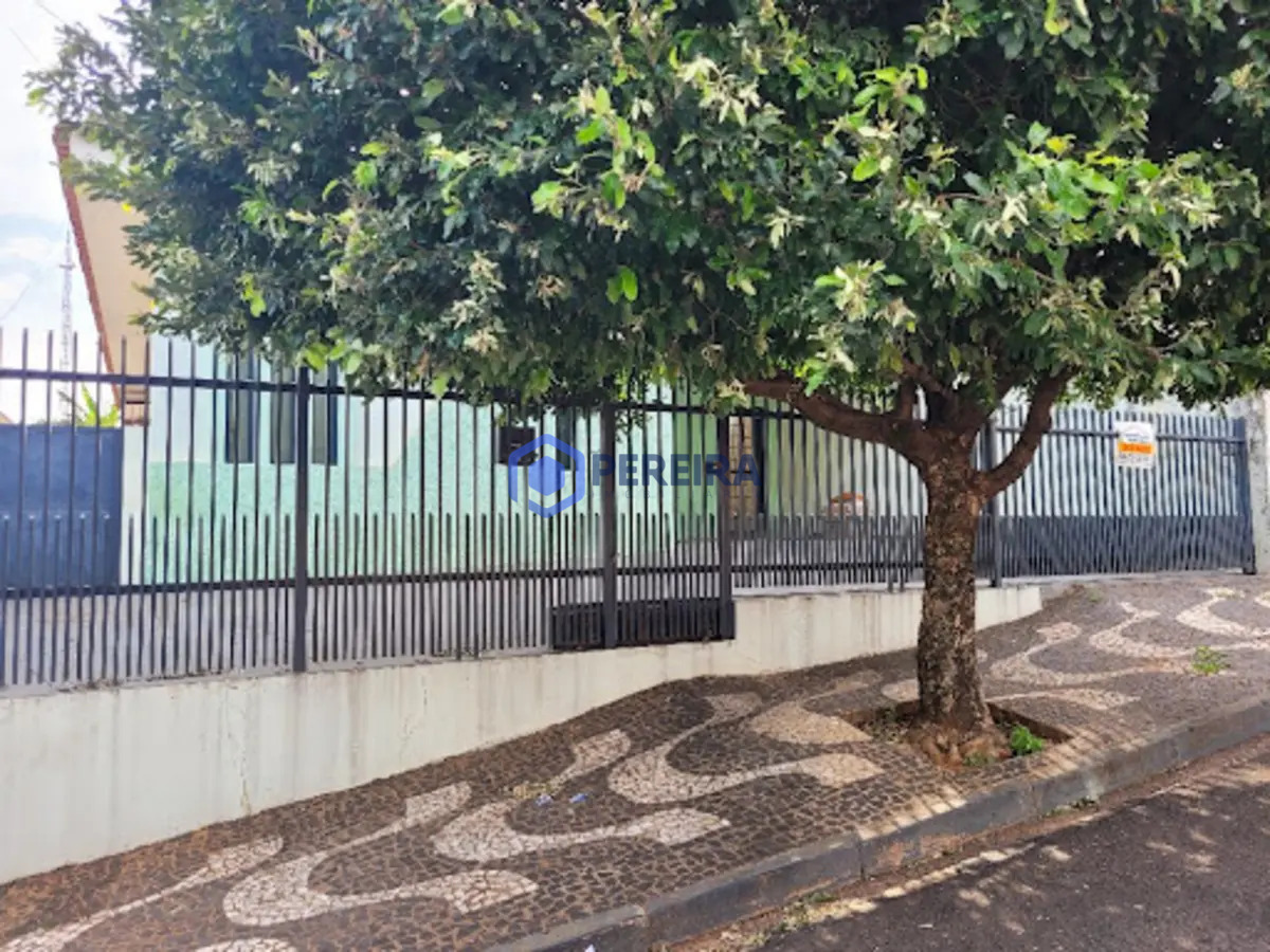 Casa com 3 dormitórios à venda, 200 m² por R$ 530.000,00 - Vila Paes - Votuporanga/SP - Foto principal
