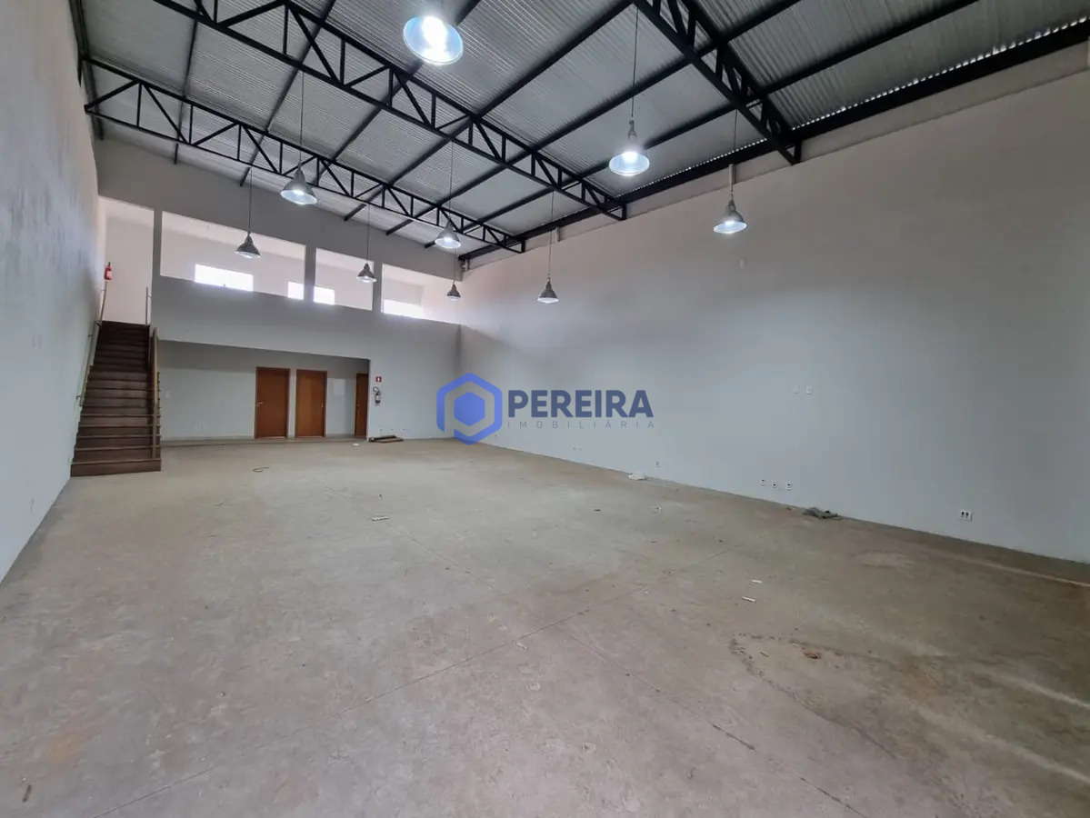 Salão para alugar, 217 m² por R$ 3.100,00/mês - Colinas - Votuporanga/SP - Foto 3