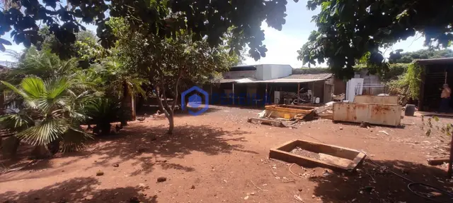 Chácara com 3 dormitórios à venda, 1600 m² por R$ 1.500 - Valentim Gentil - Valentim Gentil/SP