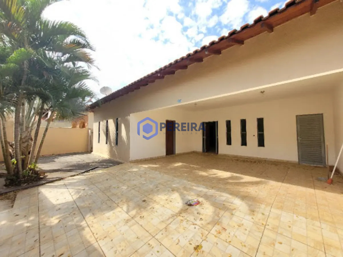 Casa com 3 dormitórios à venda por R$ 600.000,00 - Vila Nova - Votuporanga/SP - Foto principal