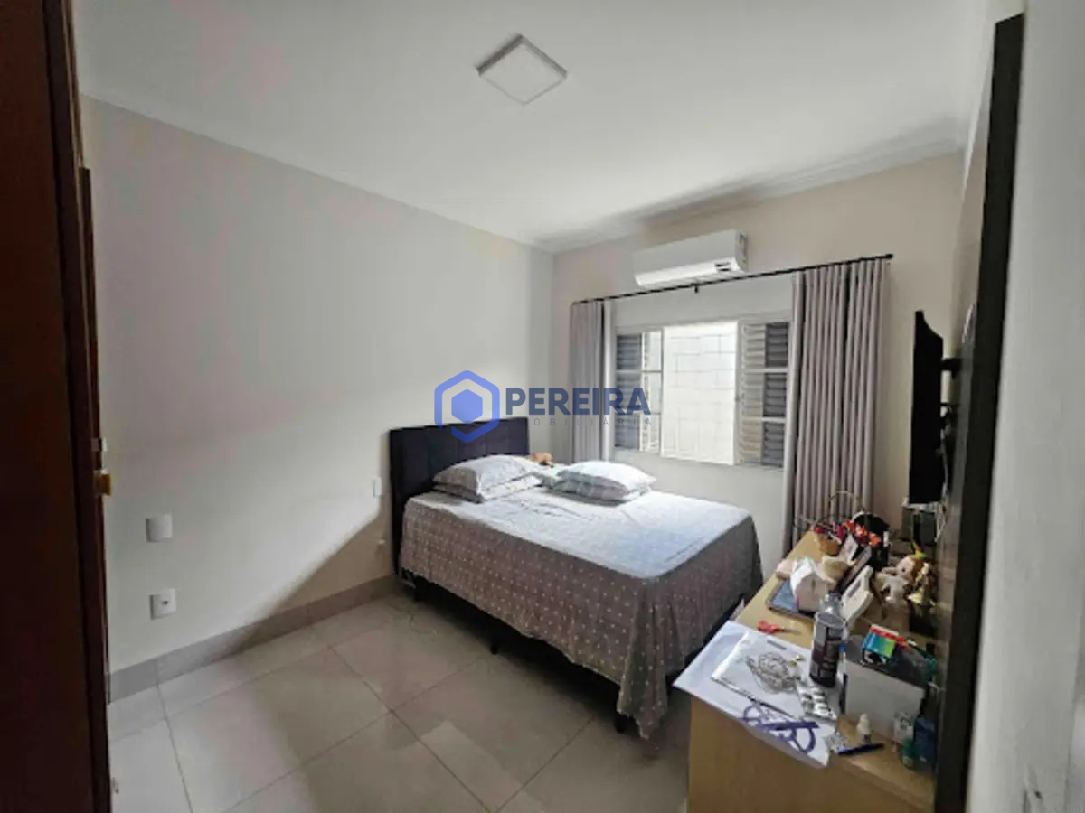 Casa à Venda - 3 Dorms e Suíte - Chácara Aviação, Votuporanga - Foto 2