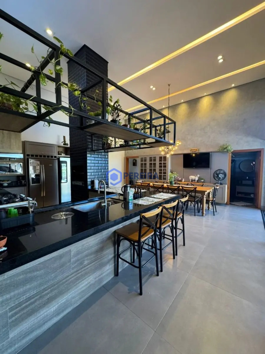 Casa à venda no Loteamento José Marin Cruz, Votuporanga – 3 dormitórios com 1 suíte por R$ 1.400.000 - Foto principal