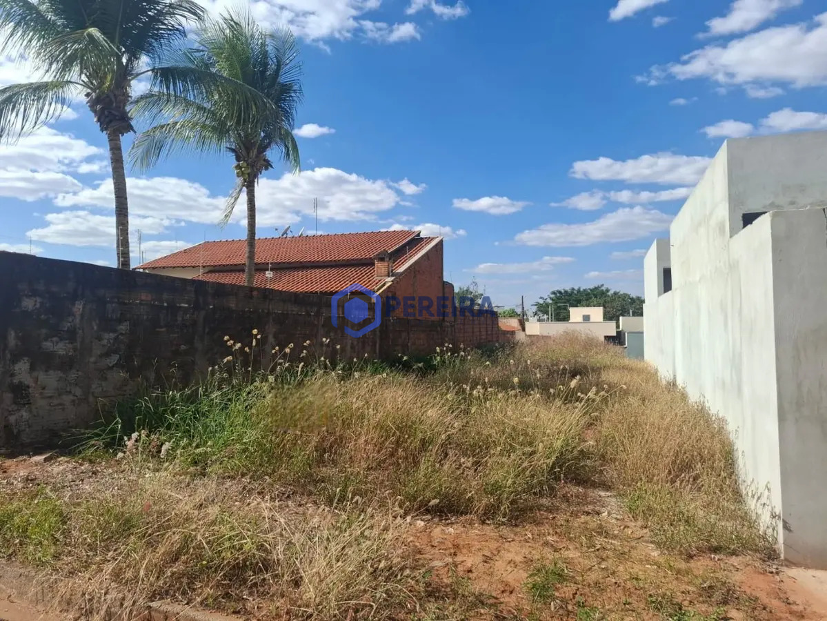 Terreno à venda, 176 m² por R$ 120.000 - Jardim Bom Clima - Votuporanga/SP - Foto principal
