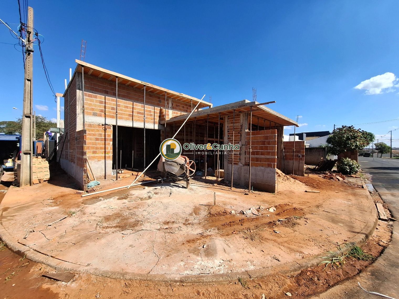 Casa à Venda - 3 Dorms e 1 Suíte - Jardim Residencial Vilar, Votuporanga - Foto principal