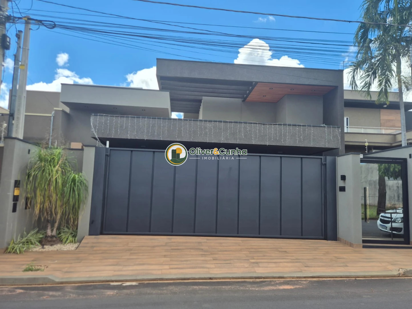 Casa à Venda - 3 Dormitórios e 3 Suítes - Vila Filomena, Votuporanga - Foto principal