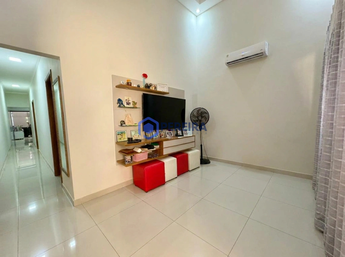 Casa à Venda - 2 Dormitórios e 1 Suíte - Parque Santa Felícia, Votuporanga - Foto 4