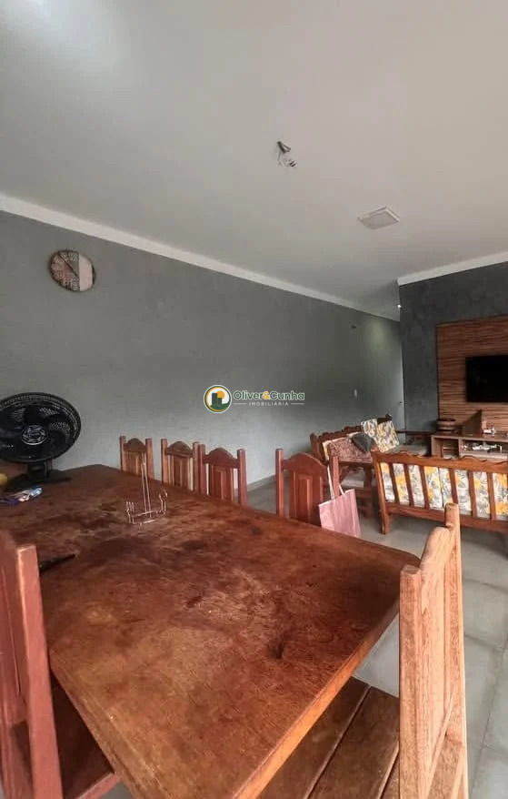 Casa à Venda - 3 Dormitórios e 1 Suíte - Pozzobom, Votuporanga - Foto principal