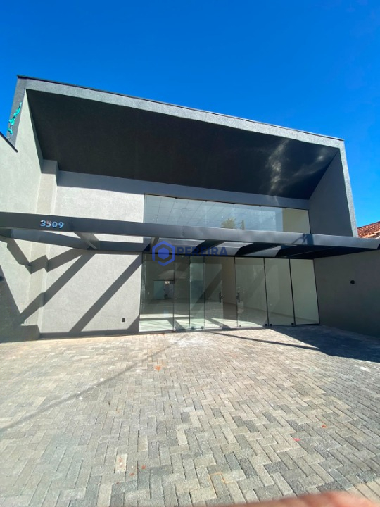 Salão Comercial para Locação - 218m² - Parque Oito de Agosto, Votuporanga - Foto principal