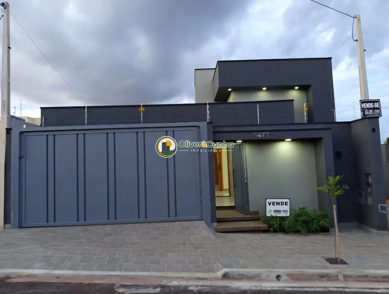 Casa à Venda - 3 Dormitórios e 1 Suíte - Vilar, Votuporanga - Foto principal