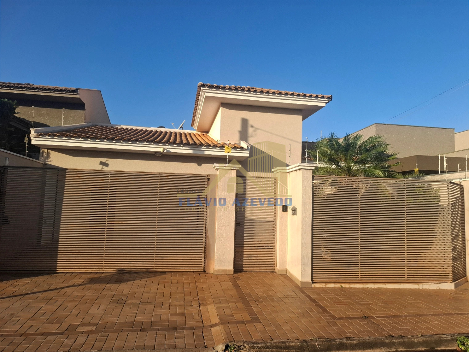 Casa à Venda - 3 Dormitórios e 1 Suíte - Chácara Aviação, Votuporanga - Foto principal