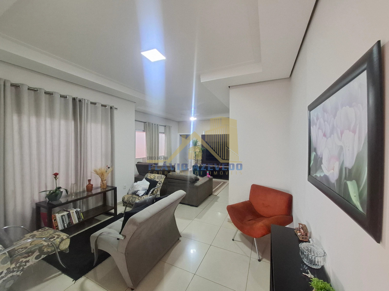 Casa à Venda - 3 Dormitórios e 1 Suíte - Chácara Aviação, Votuporanga - Foto 4