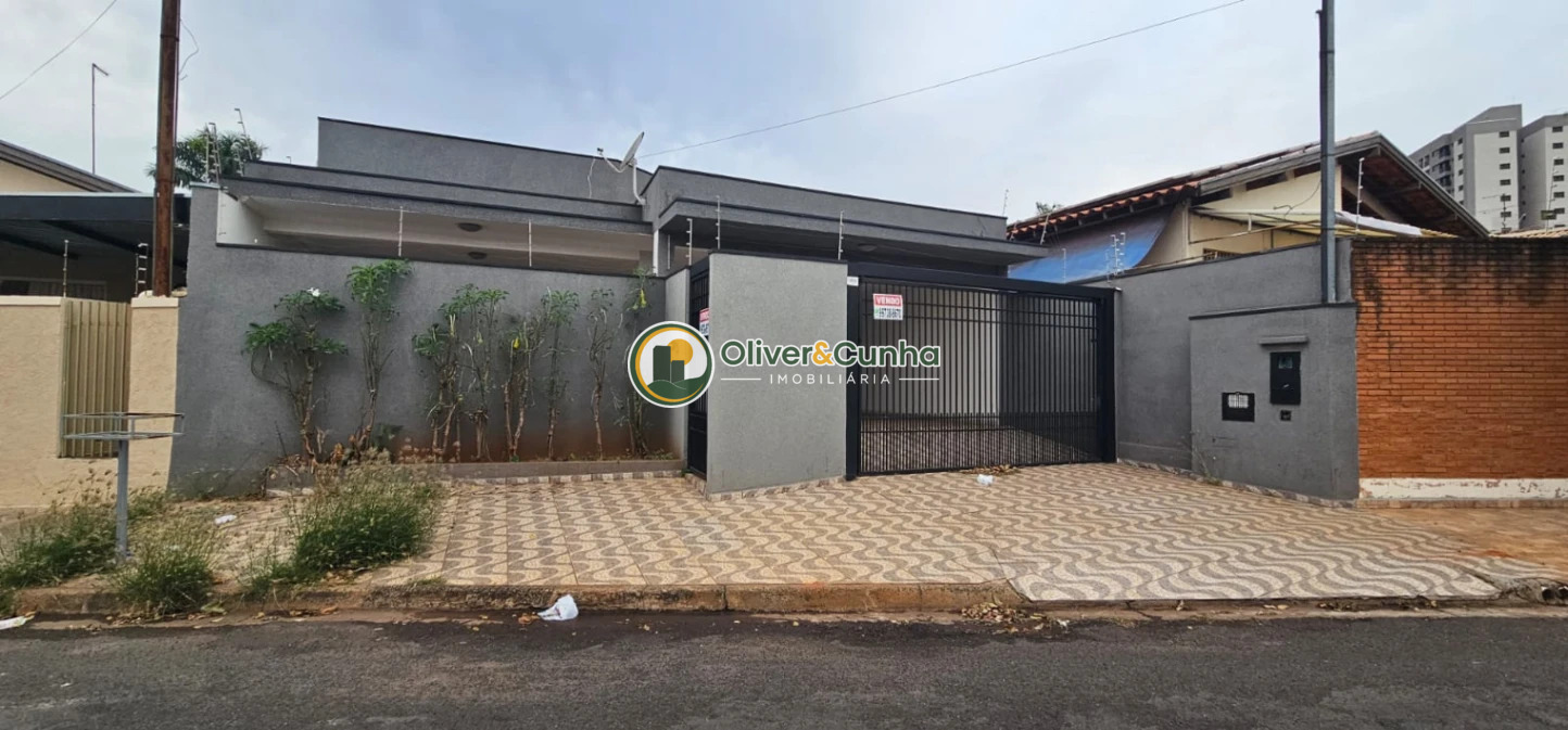 Casa à Locação - 3 Dormitórios e 1 Suíte - Chácara Aviação, Votuporanga - Foto principal
